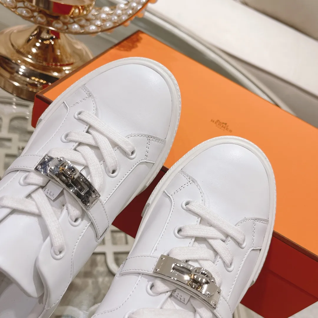 👟👟Ex-factory price 480👟👟 HERMES The latest Kelly buckle white sneakers! Size: 35-44